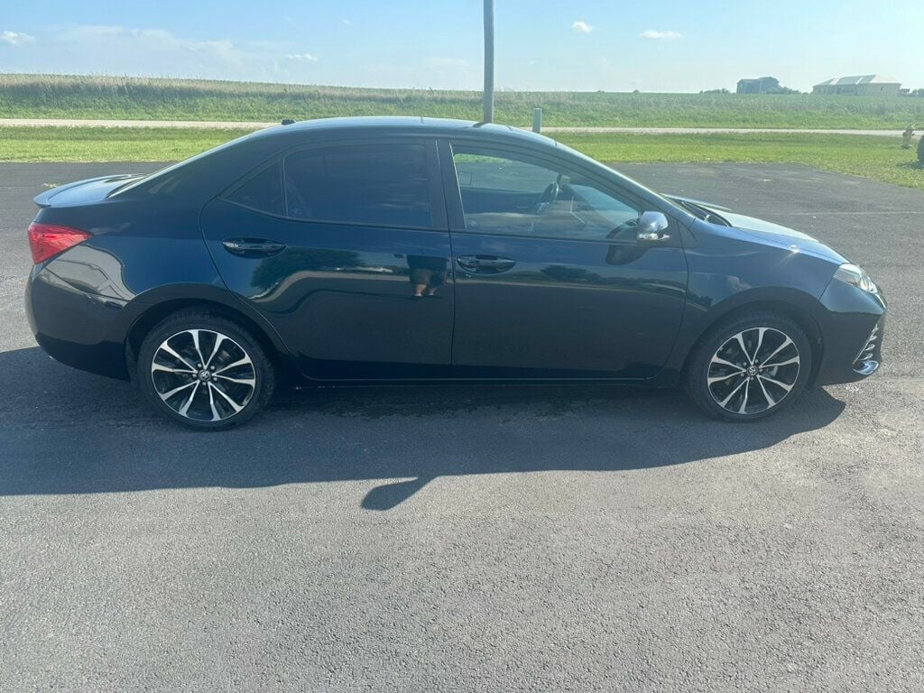 2018 Toyota Corolla SE CVT - 22576222 - 6