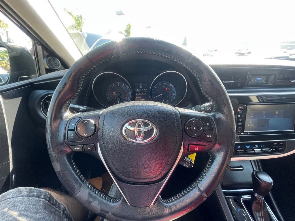 2018 Toyota Corolla iM  - 22589737 - 18