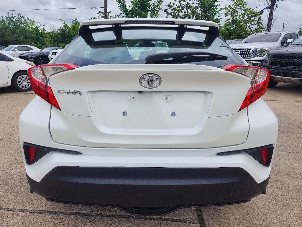 2018 Toyota C-HR XLE - 22392894 - 5