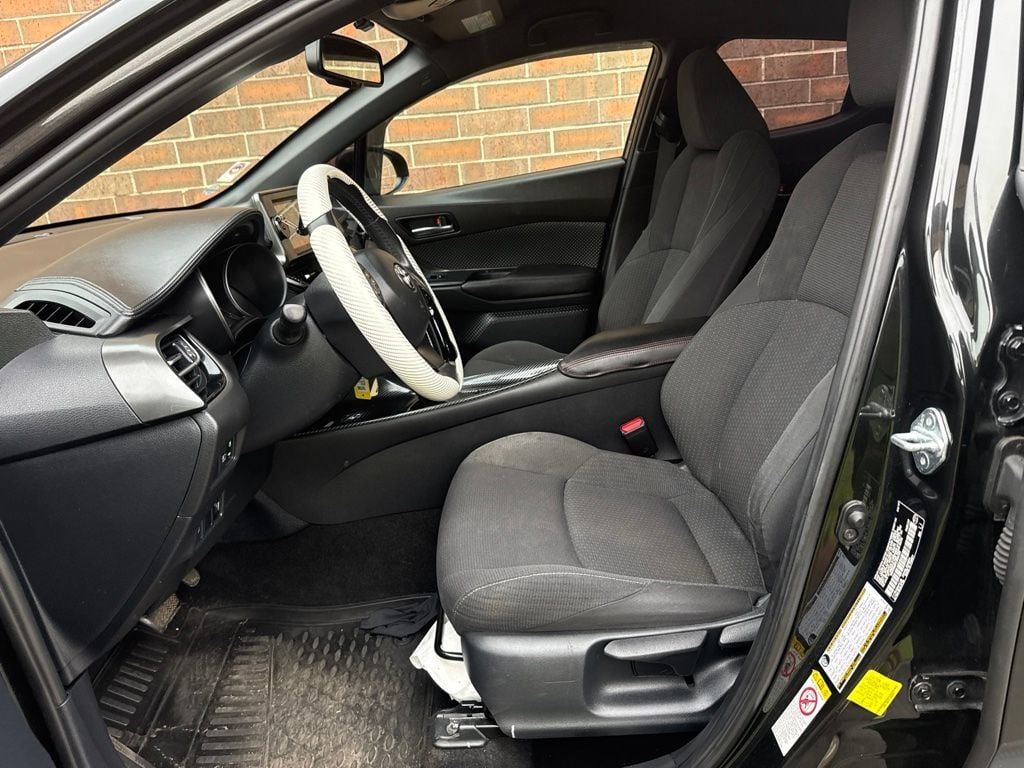 2018 Toyota C-HR XLE FWD - 23066840 - 10
