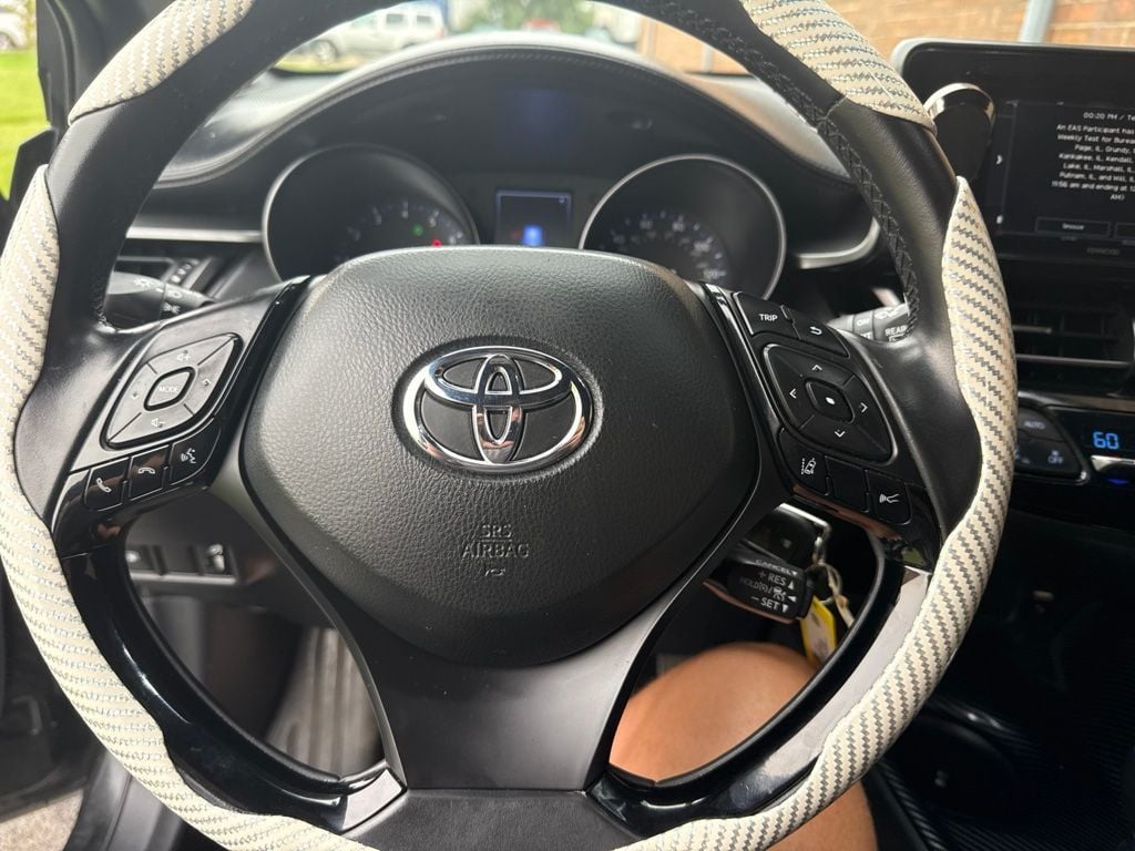 2018 Toyota C-HR XLE FWD - 23066840 - 13
