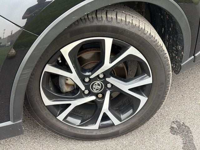 2018 Toyota C-HR XLE FWD - 23066840 - 1