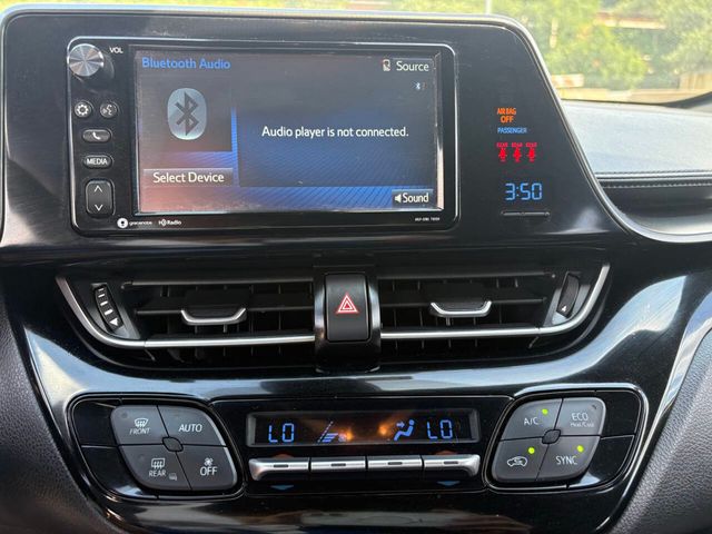 2018 Toyota C-HR XLE FWD - 23037664 - 12