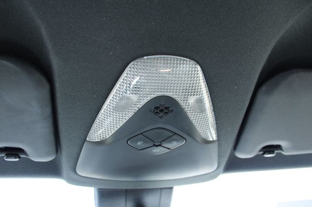 2018 Toyota C-HR XLE FWD - 22997959 - 29