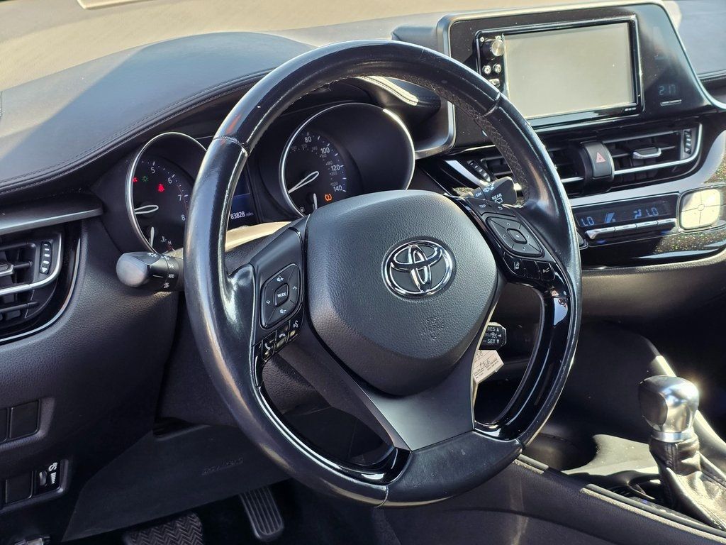 2018 Toyota C-HR XLE FWD - 22938381 - 14