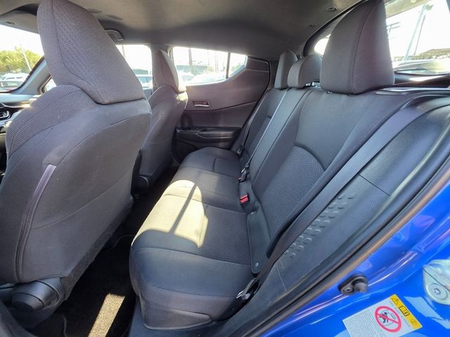 2018 Toyota C-HR XLE FWD - 22938381 - 17