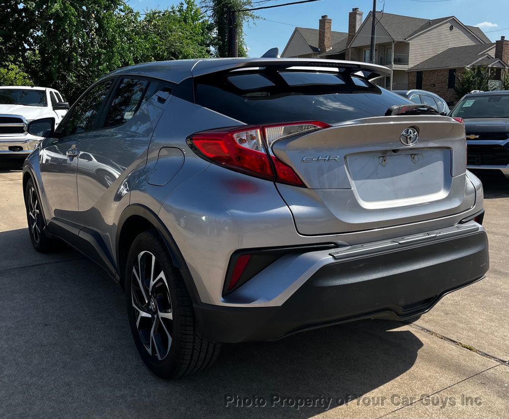 2018 Toyota C-HR XLE FWD - 23070211 - 9