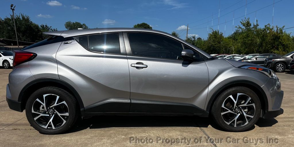 2018 Toyota C-HR XLE FWD - 23070211 - 4