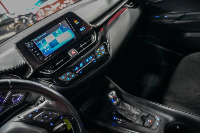 2018 Toyota C-HR XLE FWD - 23084053 - 5