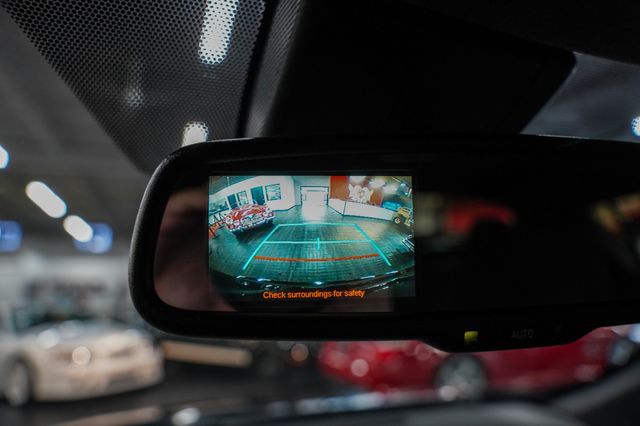 2018 Toyota C-HR XLE FWD - 23084053 - 6