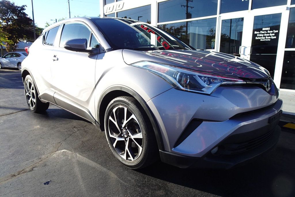 2018 Toyota C-HR XLE photo 2