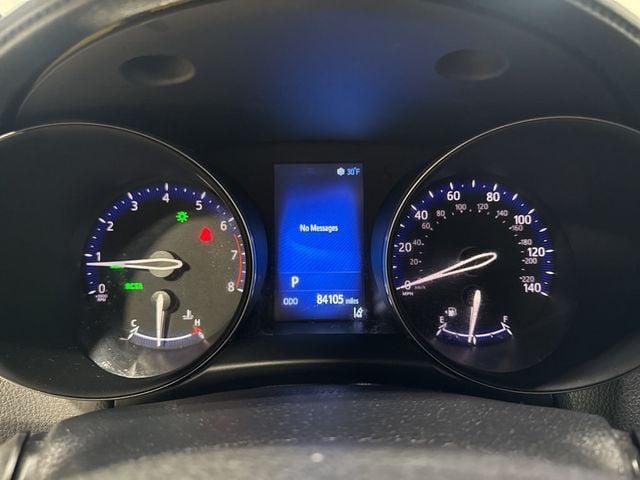 2018 Toyota C-HR XLE Premium FWD - 22981667 - 13