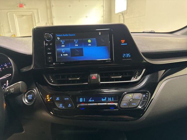 2018 Toyota C-HR XLE Premium FWD - 22981667 - 15