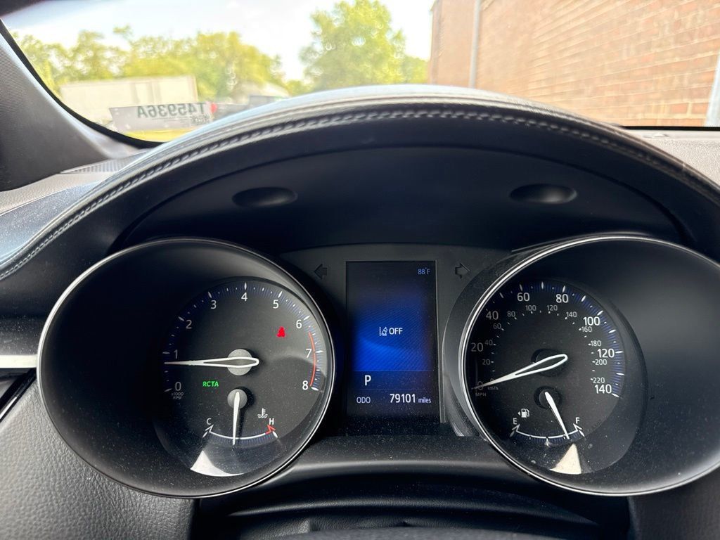 2018 Toyota C-HR XLE Premium FWD - 23081590 - 9