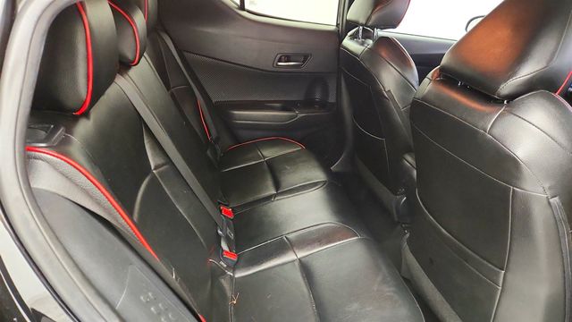 2018 Toyota C-HR XLE Premium FWD - 23034684 - 20