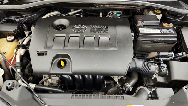 2018 Toyota C-HR XLE Premium FWD - 23034684 - 24