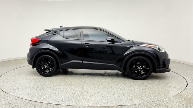 2018 Toyota C-HR XLE Premium FWD - 23034684 - 3