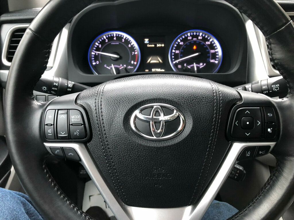 2018 Toyota Highlander  - 22963322 - 14