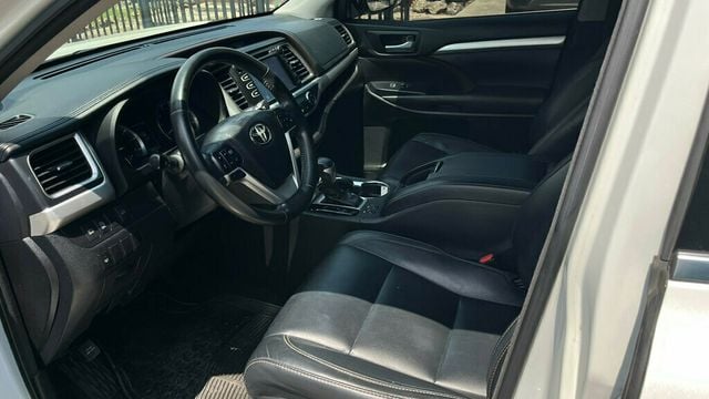 2018 Toyota Highlander  - 22854102 - 12