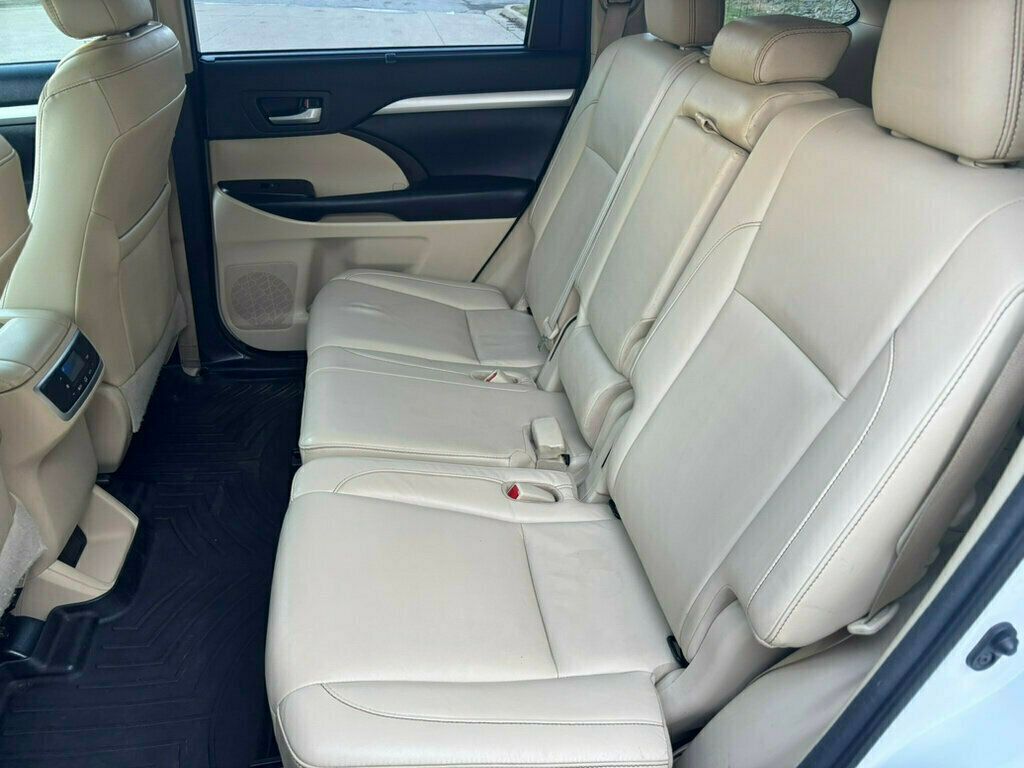 2018 Toyota Highlander 2018 TOYOTA HIGHLANDER HYBRID XLE - 22990876 - 16