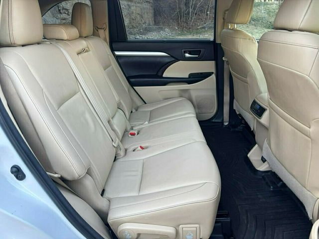 2018 Toyota Highlander 2018 TOYOTA HIGHLANDER HYBRID XLE - 22990876 - 19