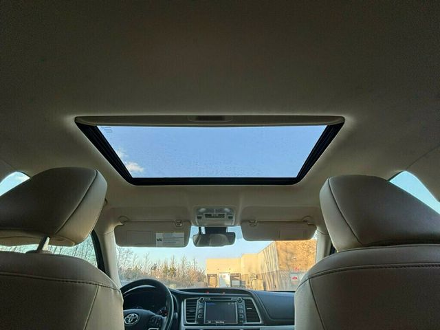 2018 Toyota Highlander 2018 TOYOTA HIGHLANDER HYBRID XLE - 22990876 - 23