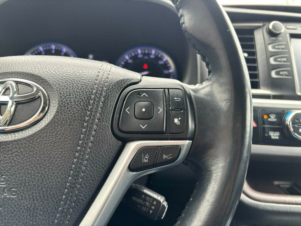 2018 Toyota Highlander 2018 TOYOTA HIGHLANDER XLE - 22986333 - 34