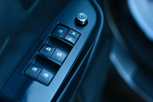 2018 Toyota Highlander AWD SE  - 22961418 - 21