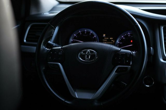 2018 Toyota Highlander AWD SE  - 22961418 - 31