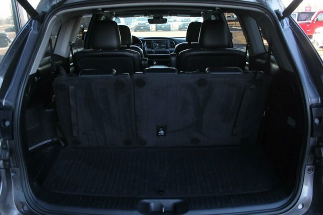 2018 Toyota Highlander AWD SE  - 22961418 - 35