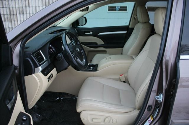 2018 Toyota Highlander AWD XLE W/ LEATHER POWER MOONROOF - 22949427 - 23