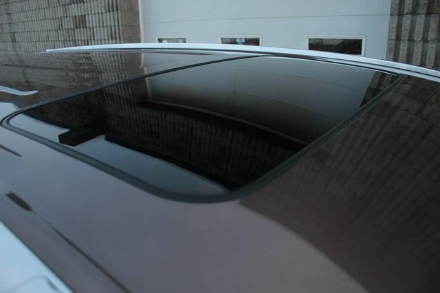 2018 Toyota Highlander AWD XLE W/ LEATHER POWER MOONROOF - 22949427 - 34