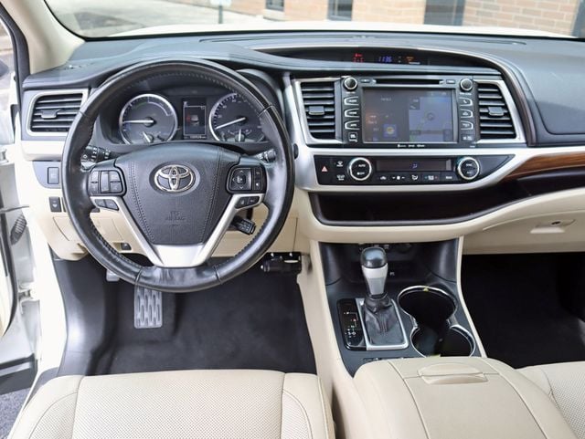 2018 Toyota Highlander Hybrid Limited Platinum V6 AWD - 23039487 - 12