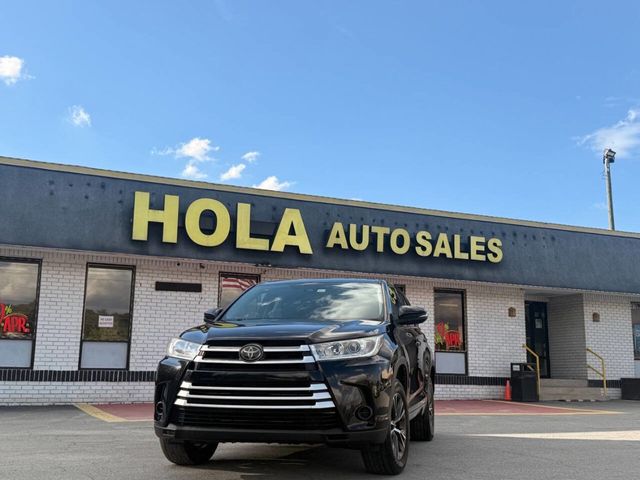 2018 Toyota Highlander LE 4dr SUV (3.5L V6) - 23007432 - 2