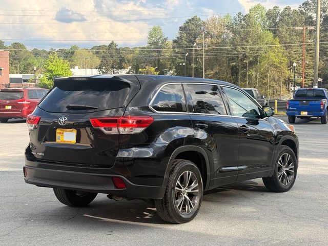 2018 Toyota Highlander LE 4dr SUV (3.5L V6) - 23007432 - 7