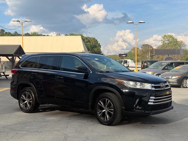 2018 Toyota Highlander LE 4dr SUV (3.5L V6) - 23007432 - 8