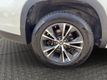 2018 Toyota Highlander LE I4 FWD - 22972212 - 27