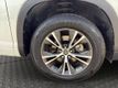 2018 Toyota Highlander LE I4 FWD - 22972212 - 28