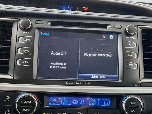 2018 Toyota Highlander LE Plus V6 AWD - 23027131 - 13