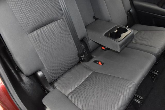 2018 Toyota Highlander LE V6 AWD - 22980777 - 28