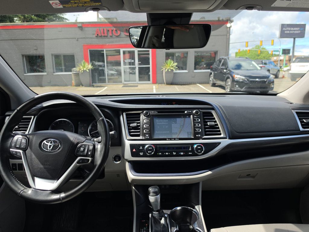Toyota Highlander photo 28