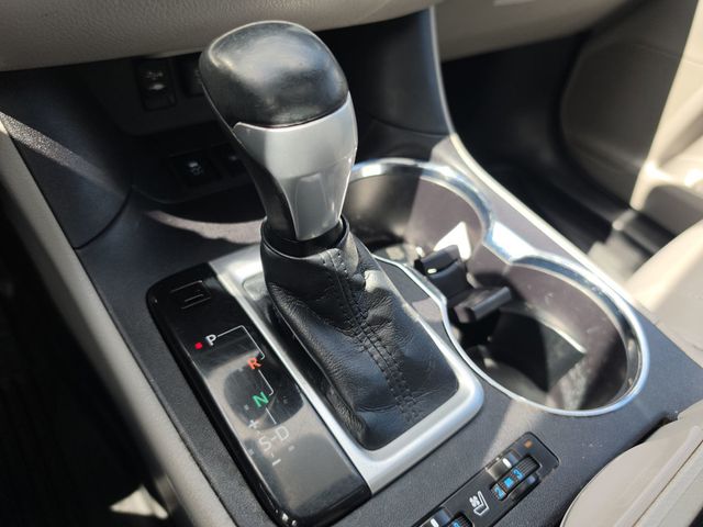 2018 Toyota Highlander Limited V6 FWD - 23042383 - 34