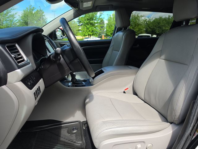 2018 Toyota Highlander Limited V6 FWD - 23042383 - 8