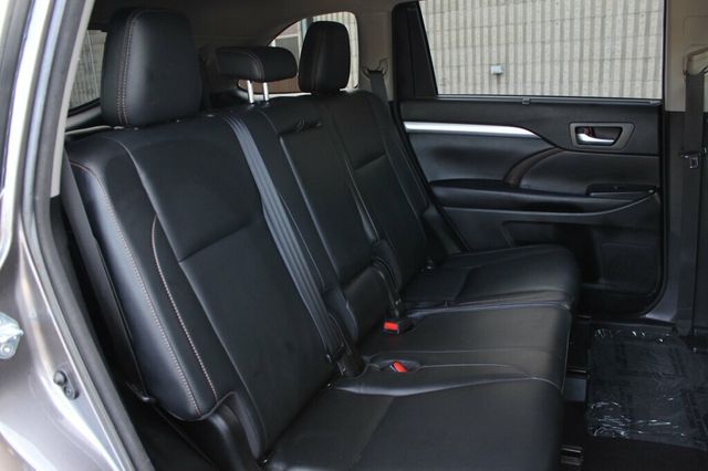 2018 Toyota Highlander ONE OWNER AWD XLE  W/ LEATHER, MOONROOF - 23080590 - 10