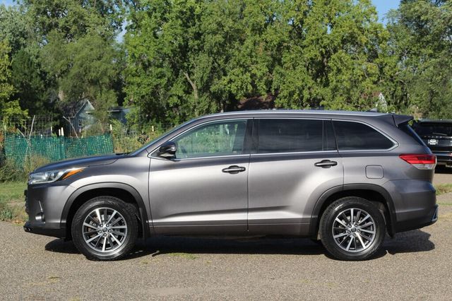 2018 Toyota Highlander ONE OWNER AWD XLE  W/ LEATHER, MOONROOF - 23080590 - 17