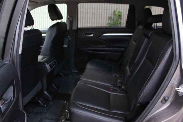2018 Toyota Highlander ONE OWNER AWD XLE  W/ LEATHER, MOONROOF - 23080590 - 26