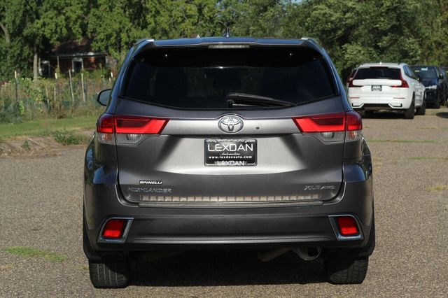 2018 Toyota Highlander ONE OWNER AWD XLE  W/ LEATHER, MOONROOF - 23080590 - 4