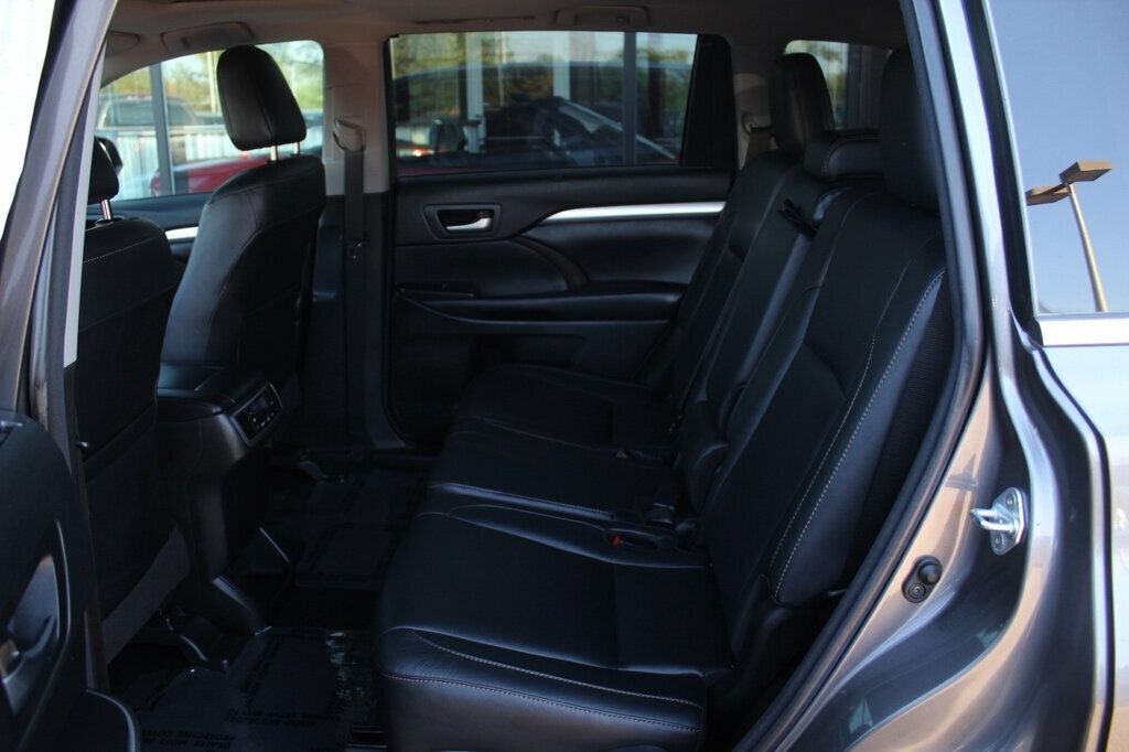 2018 Toyota Highlander XLE photo 29