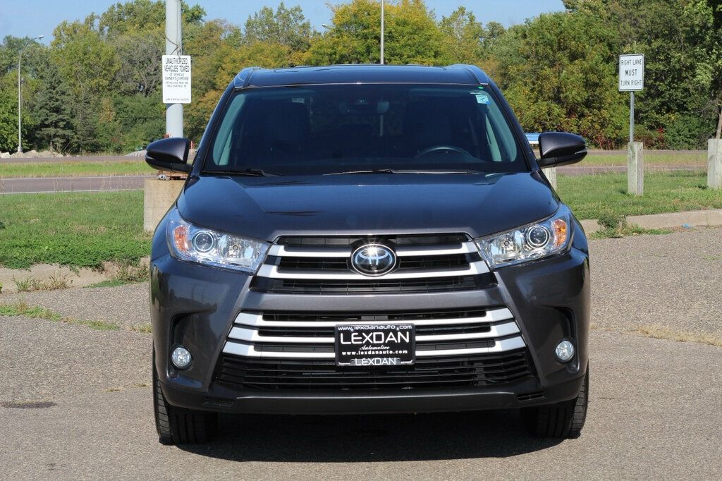 2018 Toyota Highlander XLE photo 4