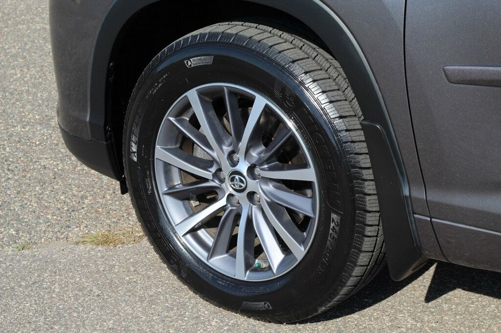 2018 Toyota Highlander XLE photo 39